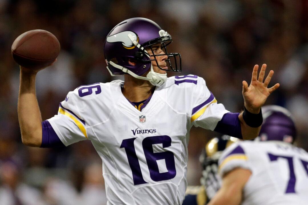 Blair Walsh: Video of Kicker’s Field Goal Block; Minnesota Vikings-New England Patriots