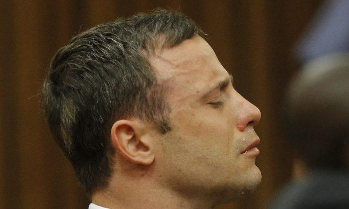 Oscar Pistorius Trial: Columnist Says White People ‘Hungry for Blood’ of Pistorius 