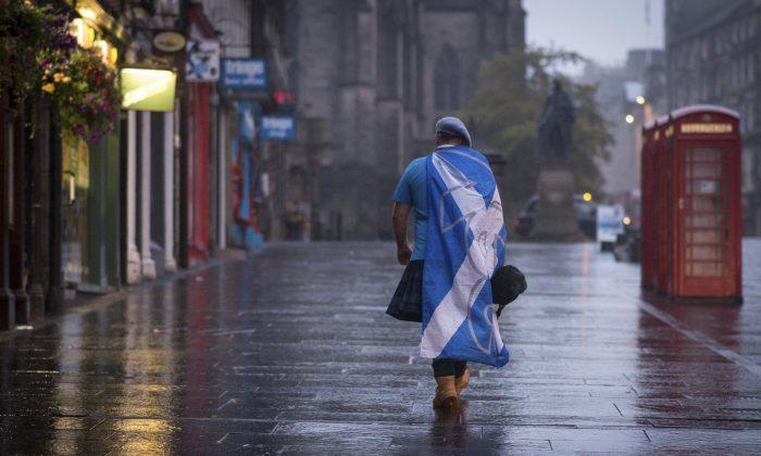 Scottish Independence Supporters Regroup After Court Dampens Referendum Plans