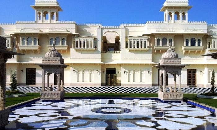 Live Like a King in the Heritage Hotels of India