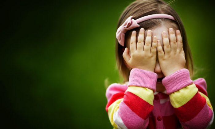 How Teachers Can Help Shy Kids Learn