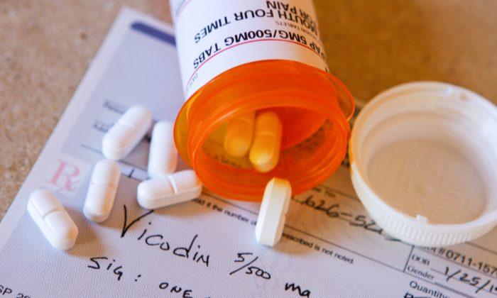 Painkillers Everywhere: Cities Seek a Lifesaving Legal Change