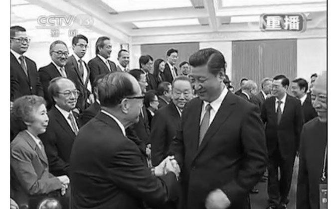 A Milder Tone to Hong Kong Seen in Xi Jinping’s Meeting With Hong Kong Tycoons