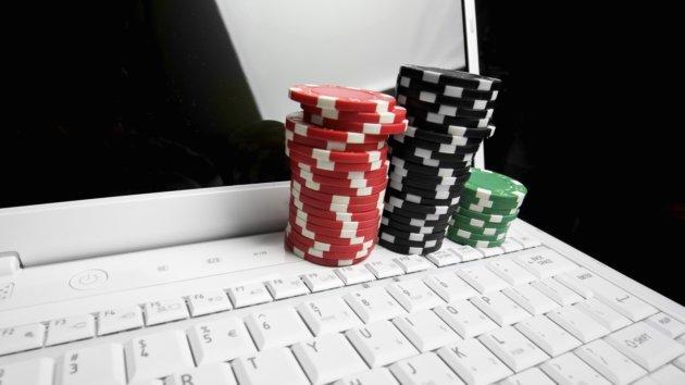 The Laws of Online Gambling in the US vs Australia