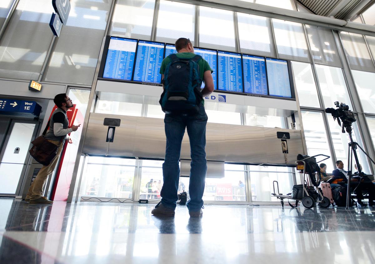 Persistent Delays Raise Questions About O'Hare Promises