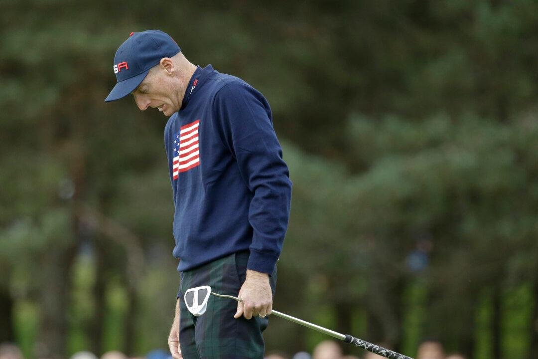 USA Repeats Foursomes Failure on Day 2