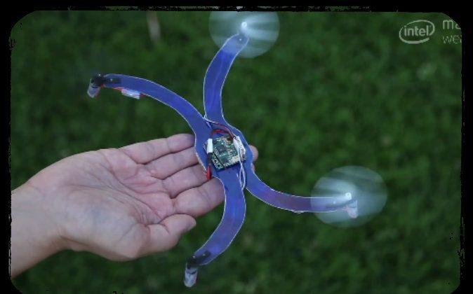 Selfies Taken to the Next Level With Wearable Flying Drone - Nixie (Video)