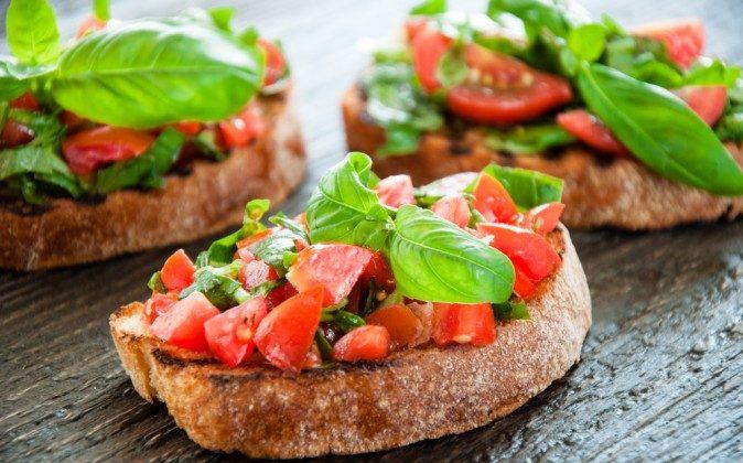 Why You Should Snack on Bruschetta: 7 Healthy Reasons