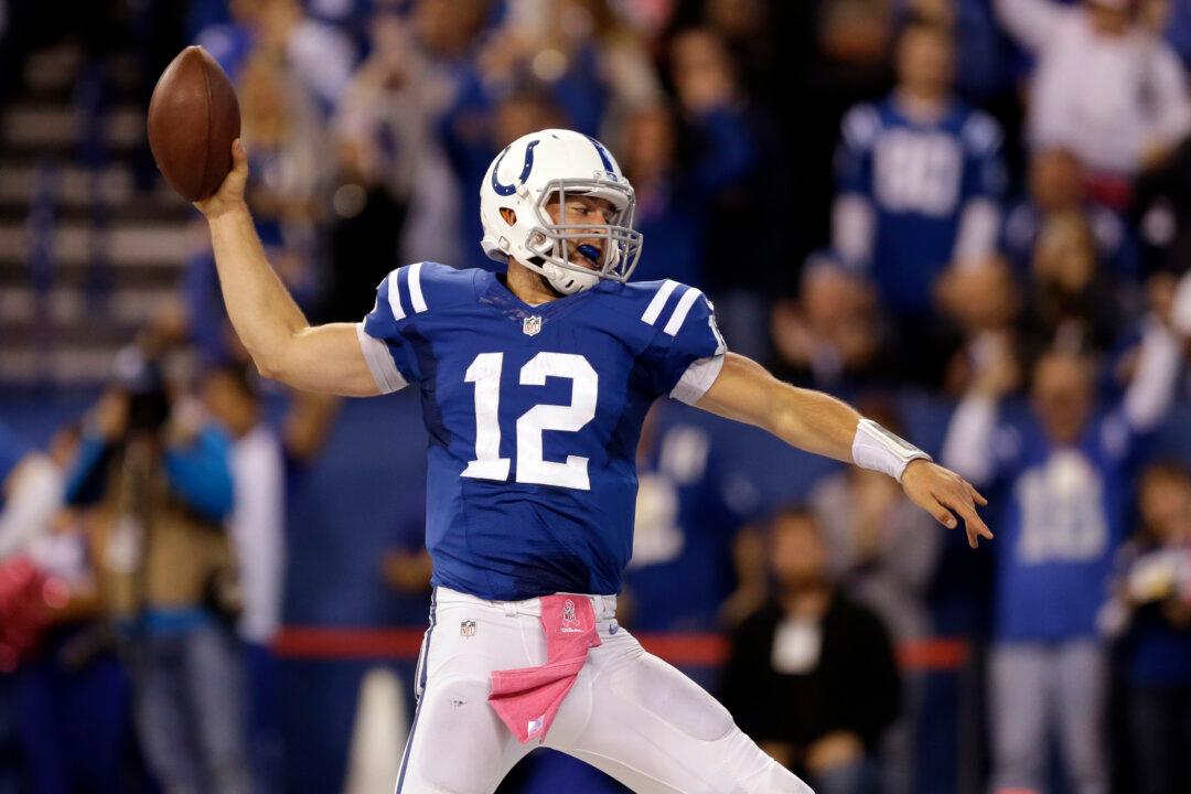 Indianapolis Colts News, Rumors: Andrew Luck, TY Hilton, Ahmad Bradshaw, Dwayne Allen, Erik Walden