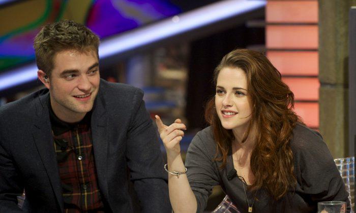 Kristen Stewart Allegedly Avoiding Robert Pattinson and FKA Twigs: Report