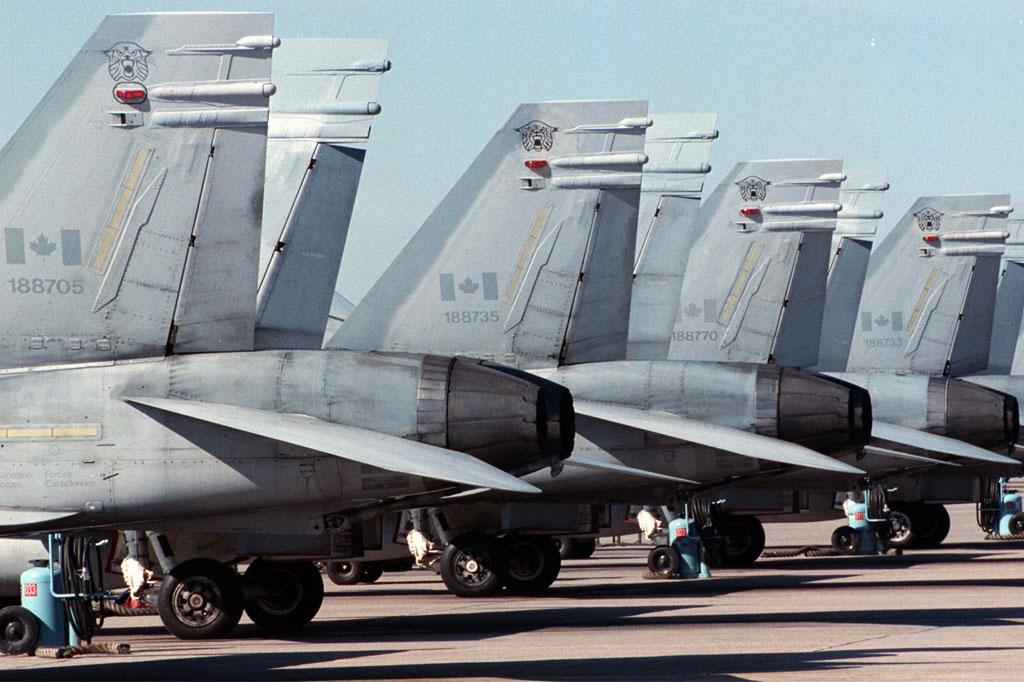 Canada to Join Airstrikes Against ISIL Despite Opposition in Parliament