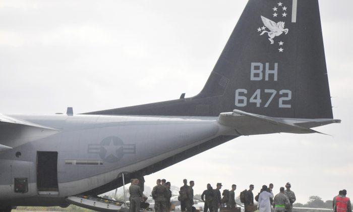 Ebola Outbreak: US Military Aircraft Arrive in Liberia