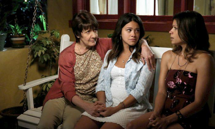 Jane the Virgin, Reign, or The 100 Will Likely be Canceled by The CW