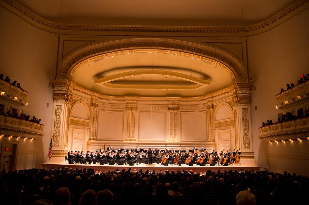 Sound and Spirit of Shen Yun Symphony Orchestra Fills Carnegie Hall