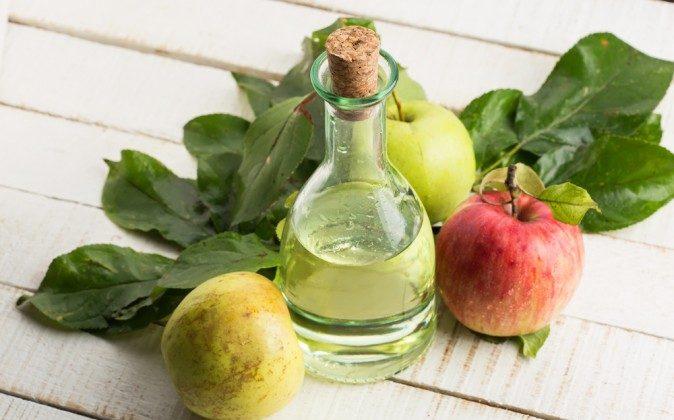 7 Reasons to Love Apple Cider Vinegar