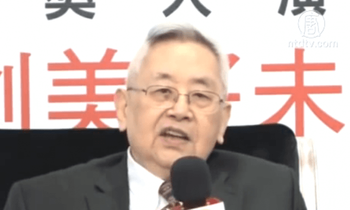 Leading Sinologist Comments on Hong Kong Protests, Chinese Regime Censors Him