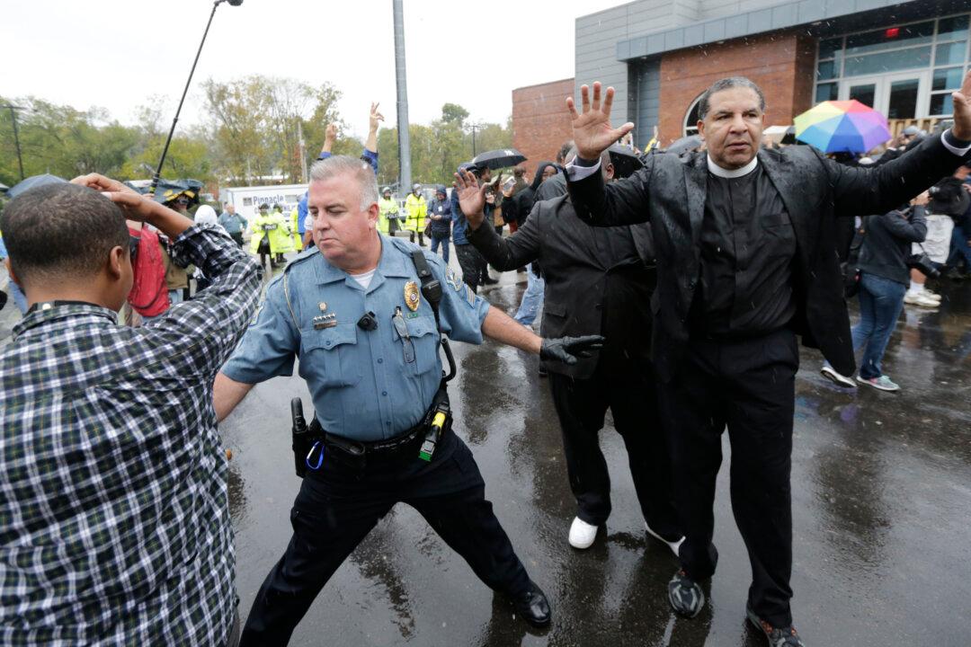 State of Emergency in Missouri Over Ferguson Decision? Jay Nixon Activates National Guard
