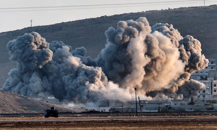 US-Led Airstrikes Near Kobani Killed Hundreds of ISIL Militants