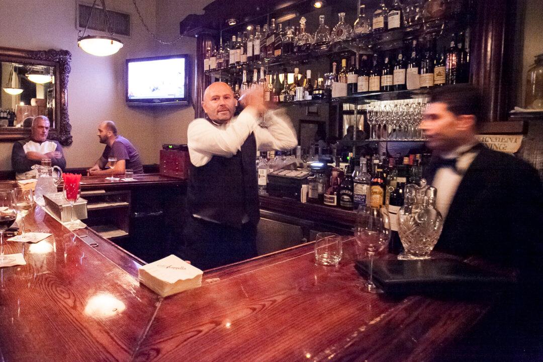 How Much Should You Tip?