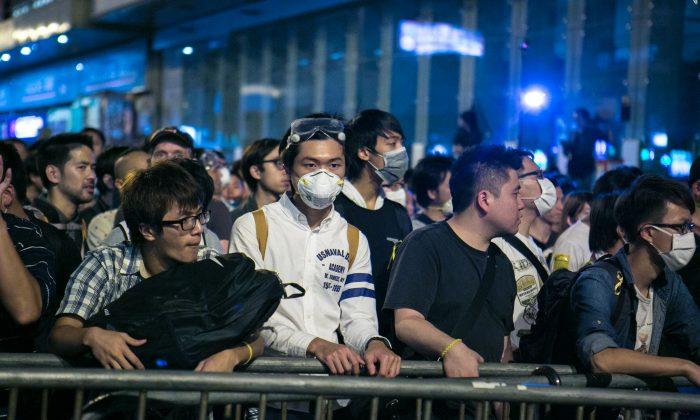 Hong Kong Court Bans Protesters From Blocking Streets