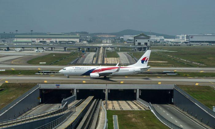 Malaysia Airlines Flight MH370: Missing Plane Could be Found Using Clouds, Scientist Says