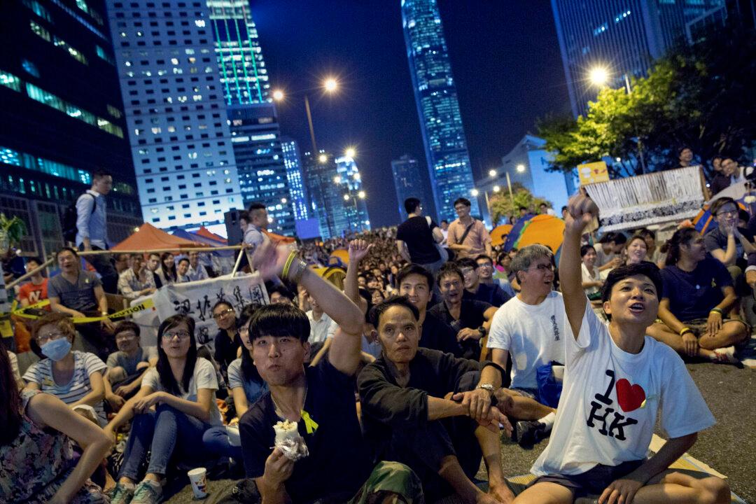 Chinese Officials Seek to Discredit Xi Jinping in Hong Kong