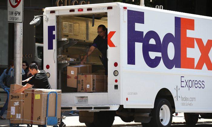 FedEx, UPS Make Plans for a Better Holiday Season