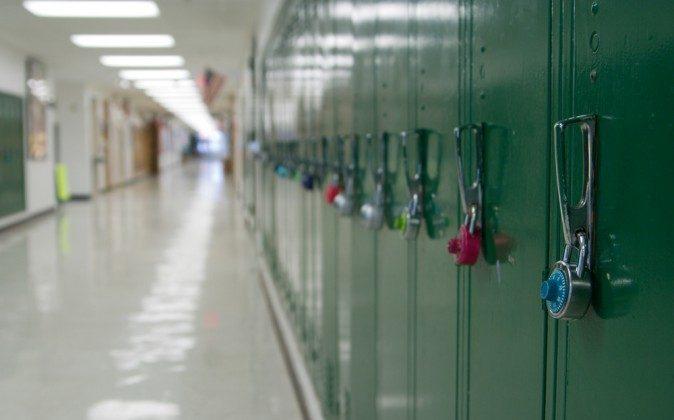 Some Schools Across US Are Being Closed Amid Ebola Fears 