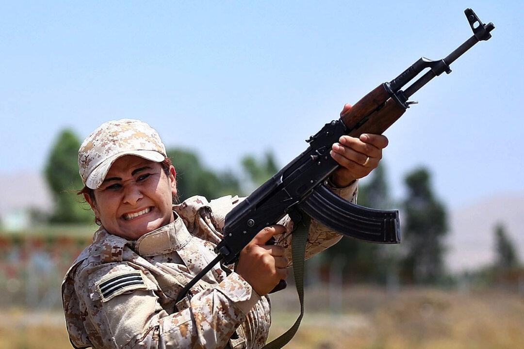 Female Soldiers Rare in the Muslim World, but Now Fight Islamic State