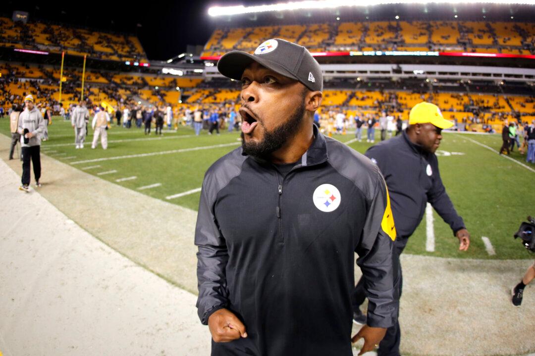 Steelers Maintain Stability With Mike Tomlin Extension