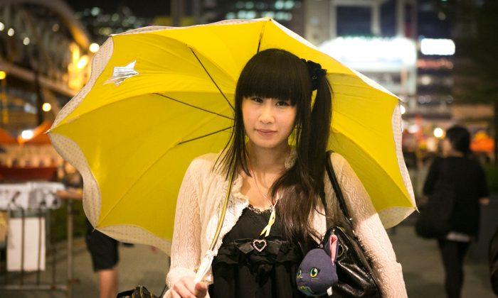 One Month Into Occupy Central, Hong Kong Students Petition Chinese Premier Li Keqiang
