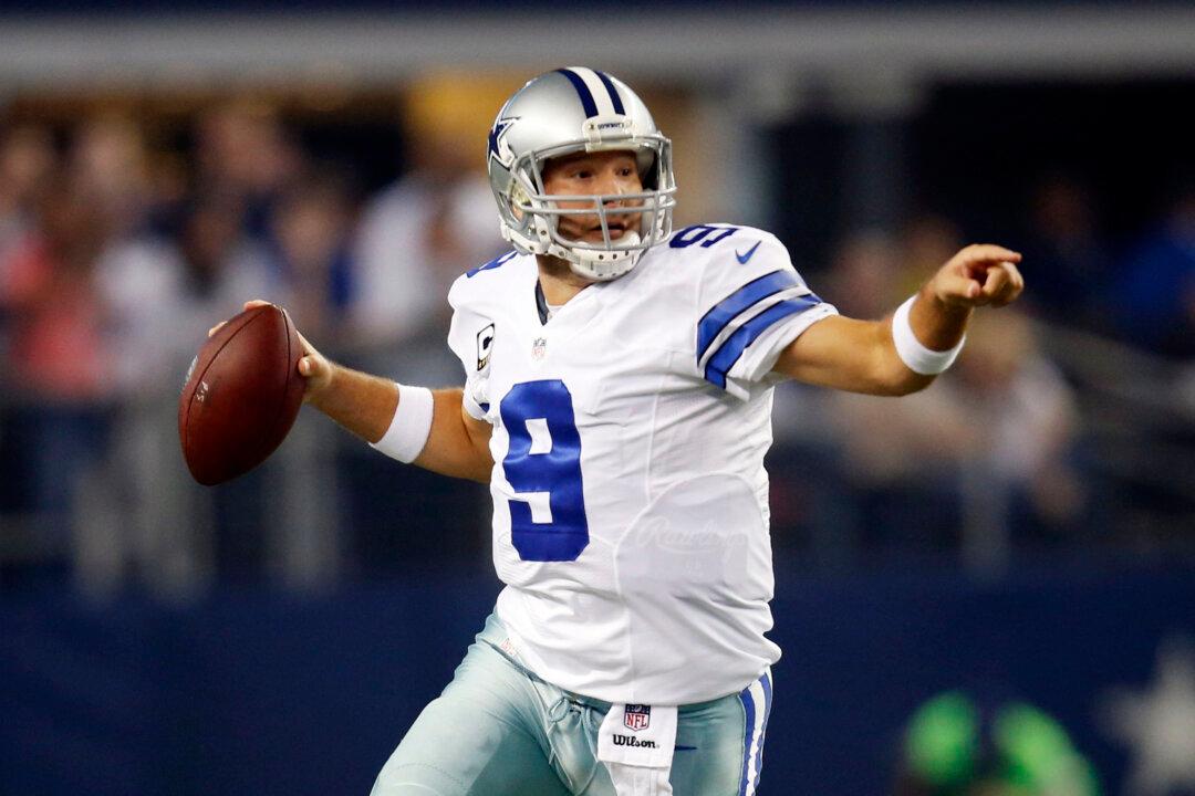 Dallas Cowboys News, Rumors: Tony Romo, DeMarco Murray, Dez Bryant, Adrian Peterson