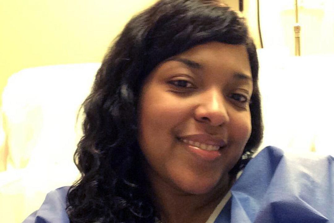 Ebola-Free Dallas Nurse Released From Hospital