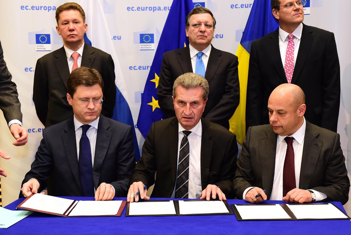 Russia and Ukraine Sign a $4.6 B Gas Deal in Time for Winter