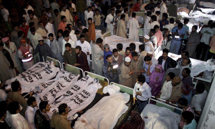 Suicide Attack Kills Nearly 54 in Eastern Pakistan