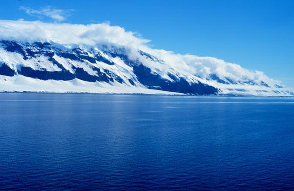 Chile Military Plane With 38 On board Reported Missing On Way to Antarctica