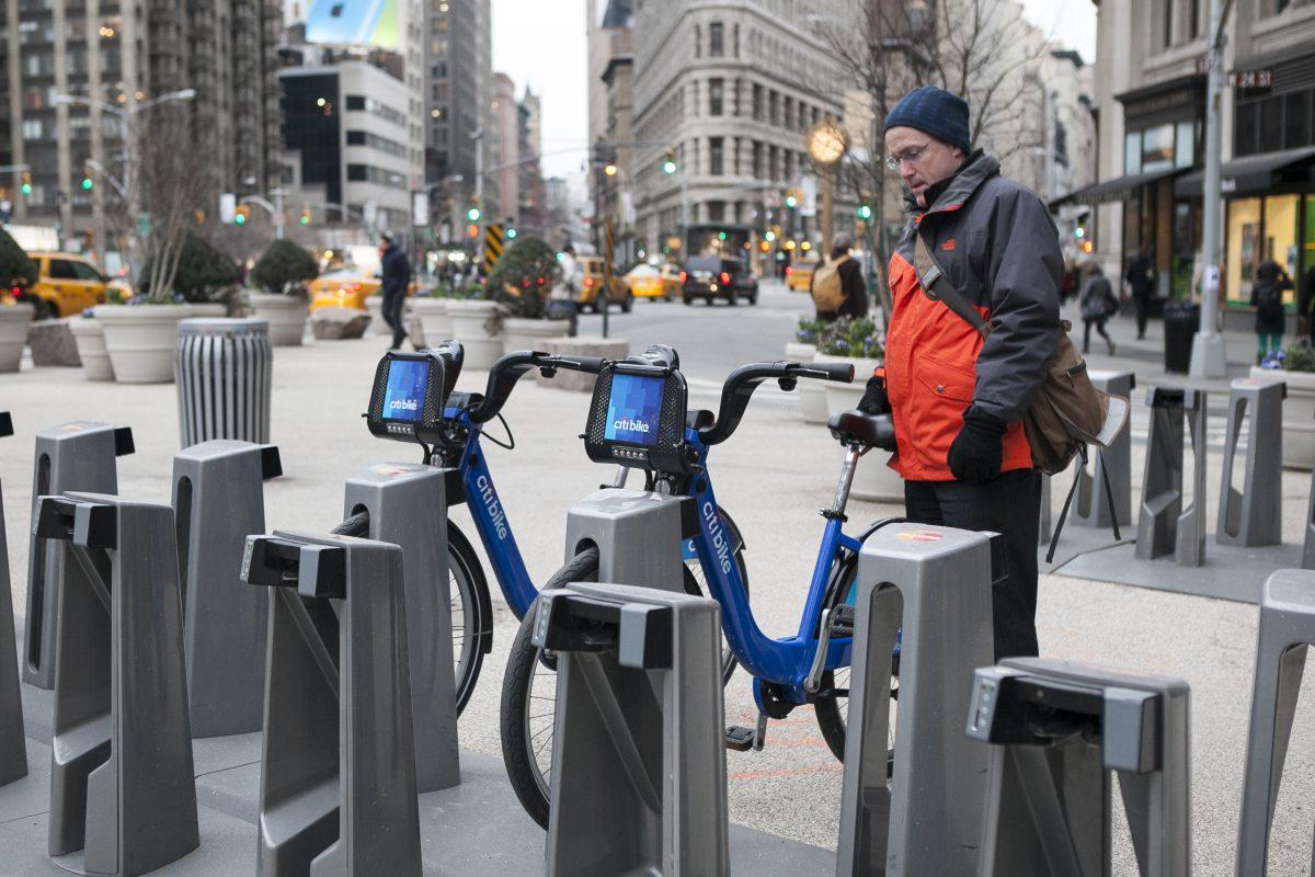 Citi Bikes in Midtown Manhattan, New York, March 25, 2014. (Samira Bouaou/Epoch Times)