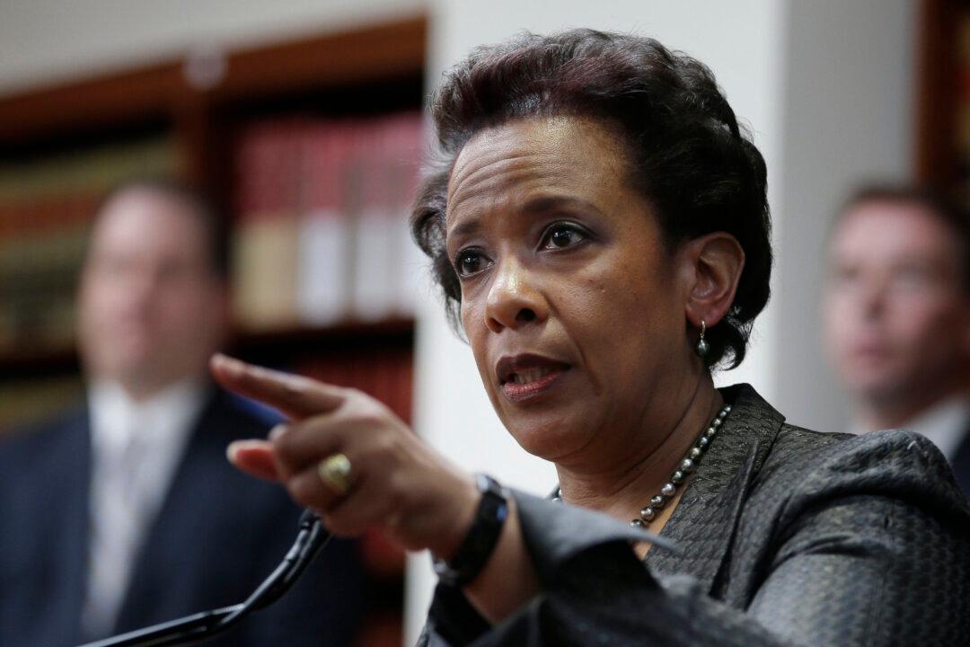 NYC Prosecutor Eyed for US Attorney General