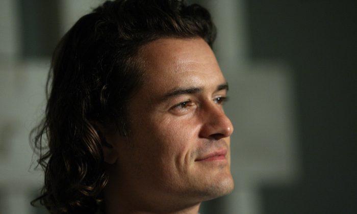 Orlando Bloom Spotted Kissing Photographer at Hollywood Launch Party: Report