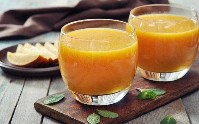 Healthy Mango Lassi Smoothie (Recipe)