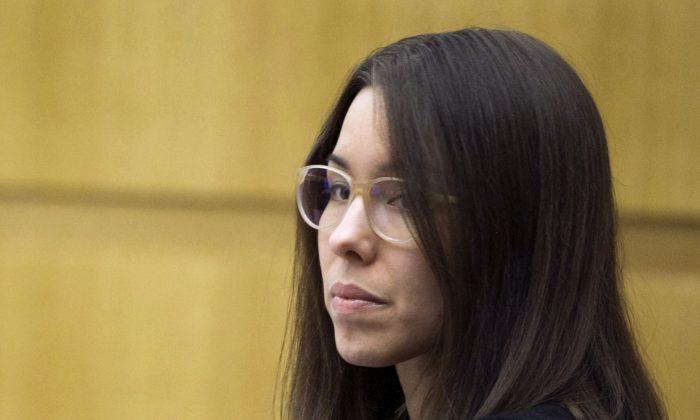 Arizona Court Agrees to Look at Jodi Arias Case, Conviction Could Be Overturned