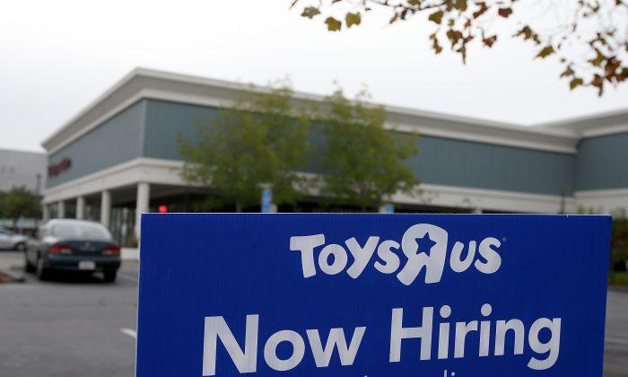 US Companies Hiring at Fastest Pace in 7 Years