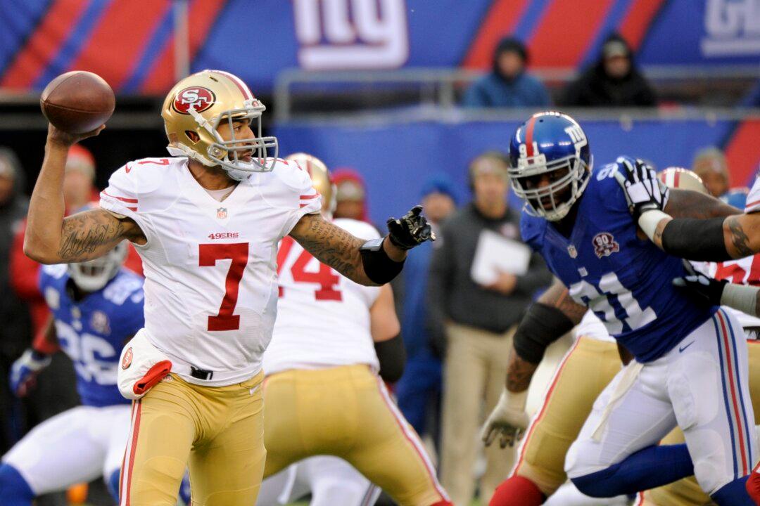 SF 49ers News, Rumors: Colin Kaepernick, Ahmad Brooks, NaVorro Bowman, Duron Carter