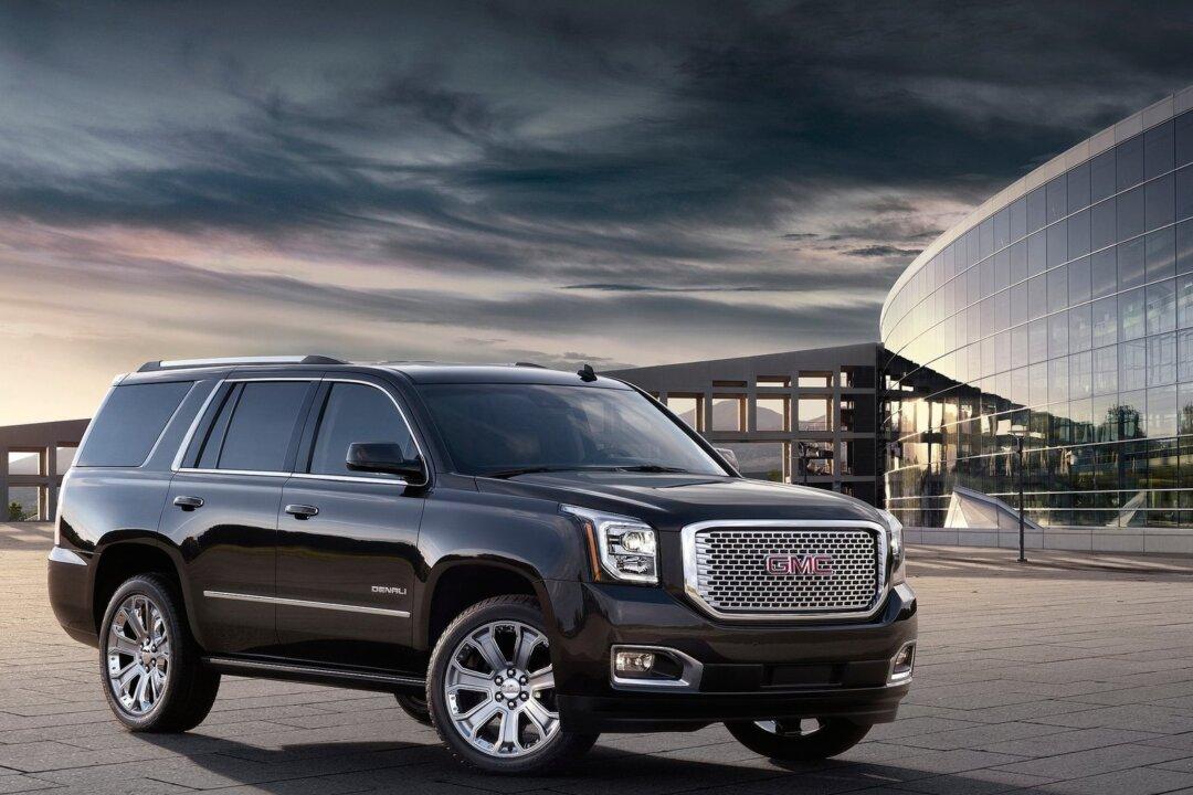 2015 GMC Yukon Denali: Rugged Luxury