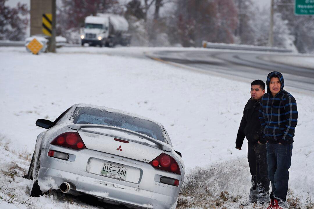 Lake-Effect Snow: 4 Deaths Blamed After Snowstorm Hits Western NY
