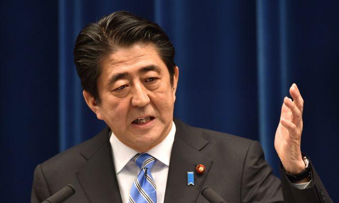 Abe Takes a High-Stakes Gamble in Calling an Early Election in Japan