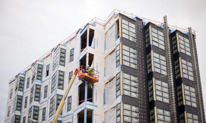 US Home Construction Drops 2.8 Percent in October