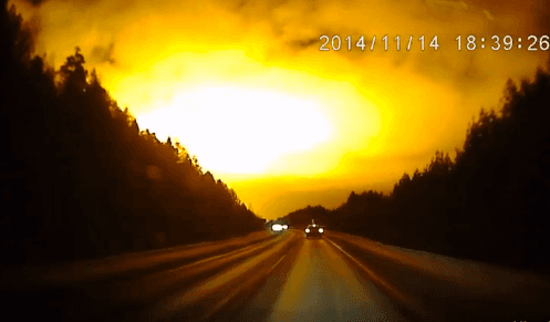 Mysterious Fireball Caught on Dashcam in Russia (Video)