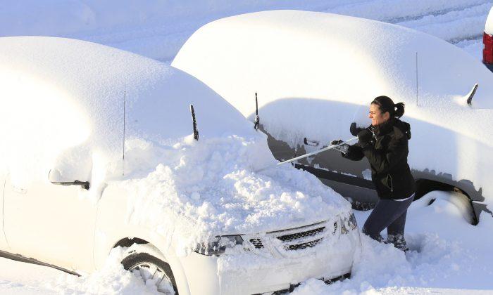 Brutal Snow Storm Strikes Upstate New York Counties