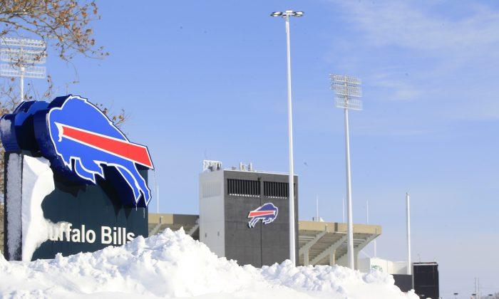 Snowpocalypse 2014: Bills-Jets Game Could be Held in Detroit, DC, or Toronto